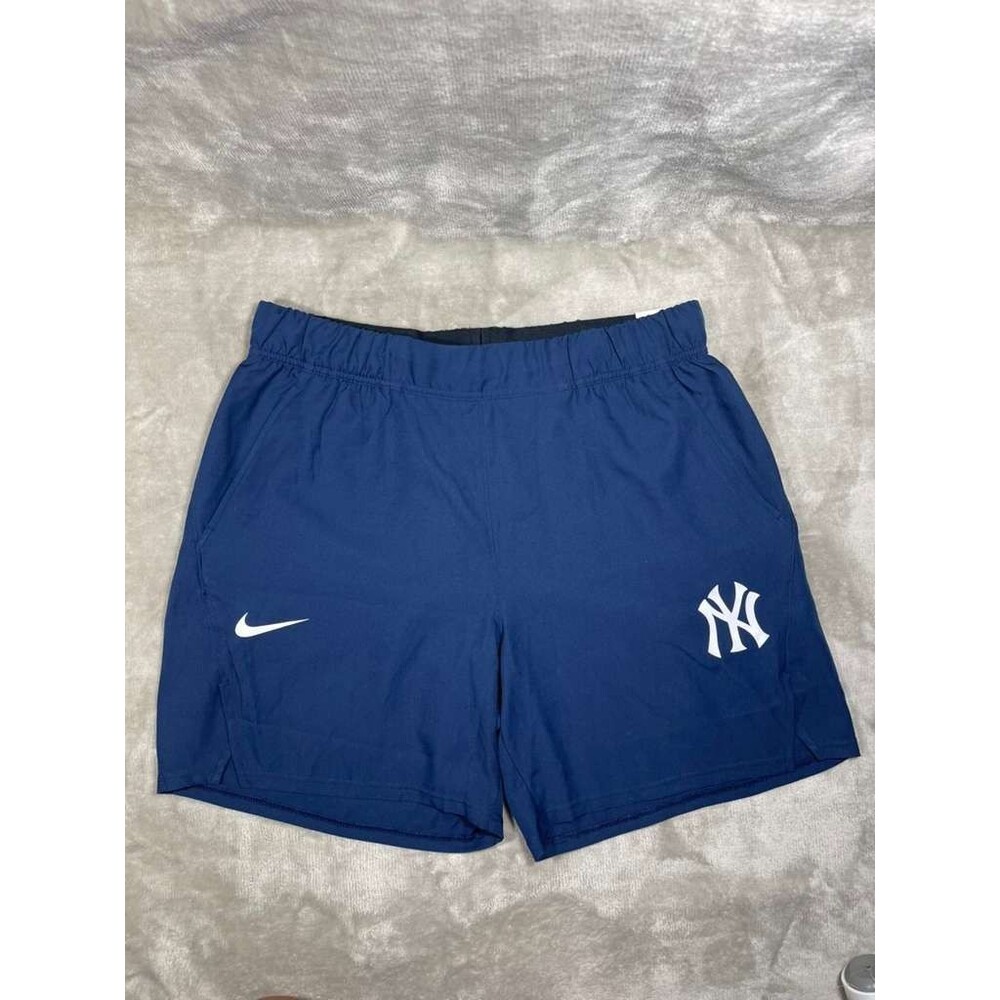Nike New York Yankees Shorts Men Large Blue Dri-Fit Baseball Outdoor New